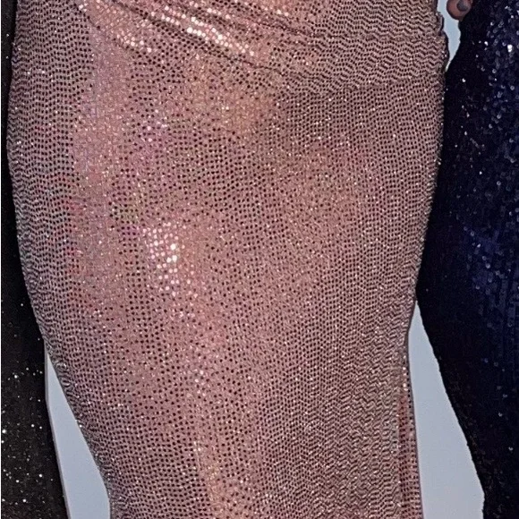 NEW Issue New York elegant pink metallic sequin Evening Gown - Picture 2 of 5